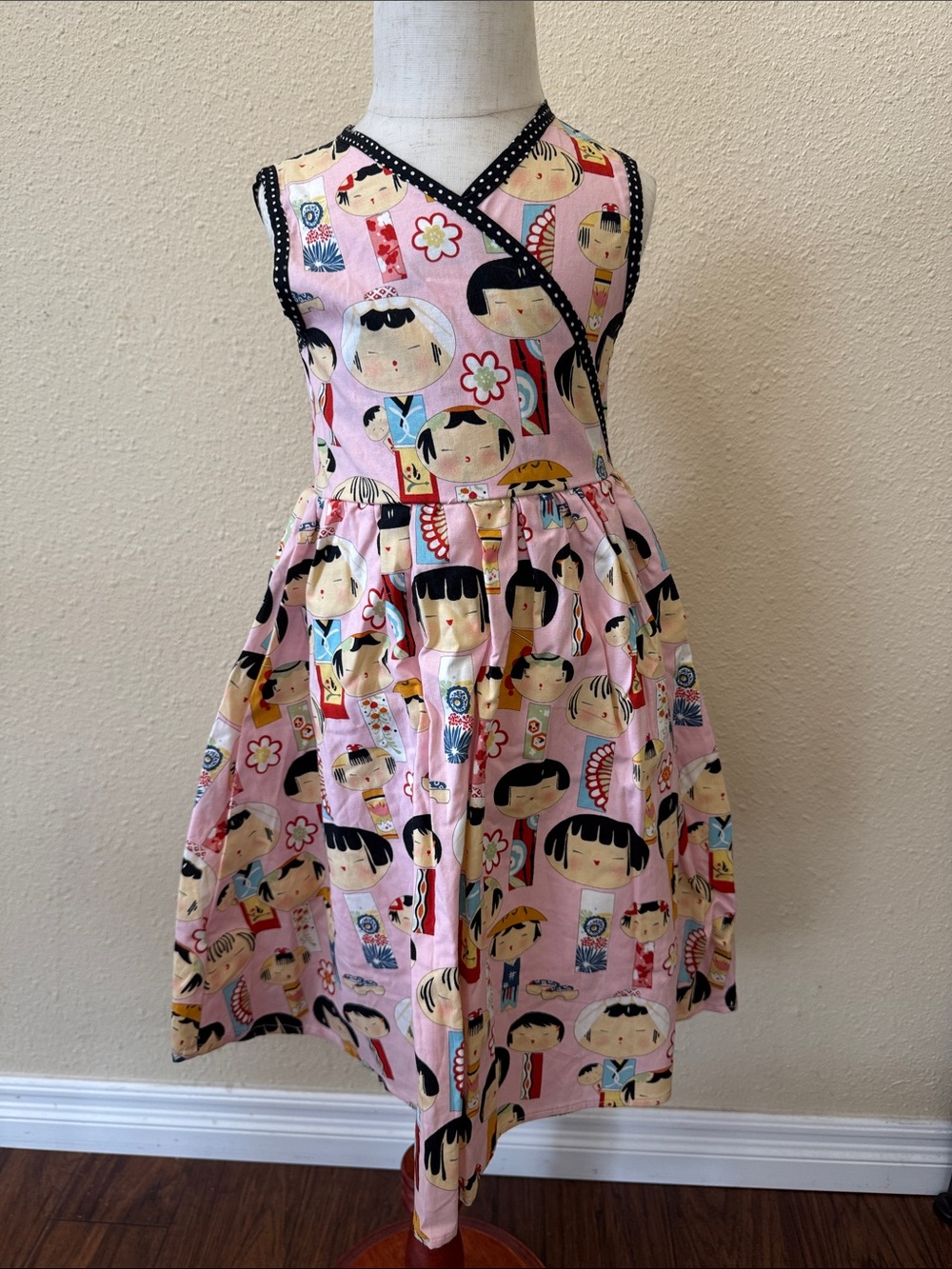 Girls Japanese Kokeshi Dolls Print Pink Sleeveless Unbranded Dress Size 5